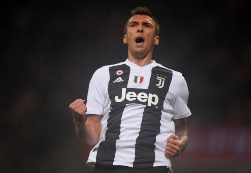 Mandžukić napušta Juventus!