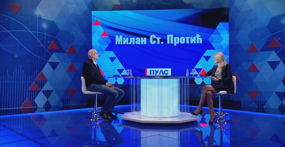 Uz pomoć velikih sila gubi se srpski indentitet