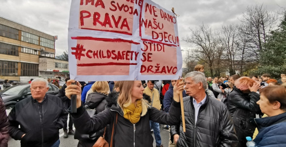 Ponovo protesti zbog djece iz Pazarića