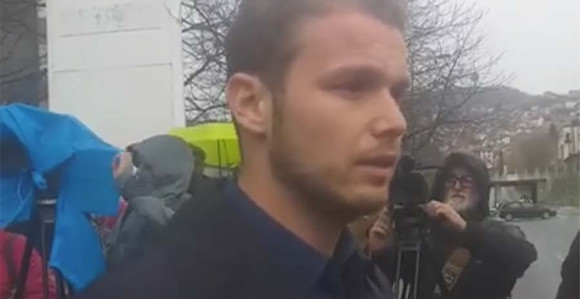 Stanivuković na protestima u Sarajevu