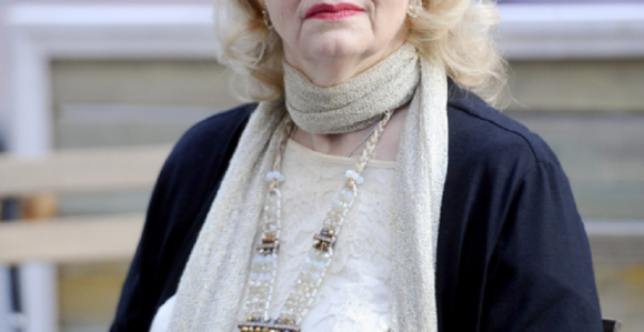 Sama morala da traži sponzore,