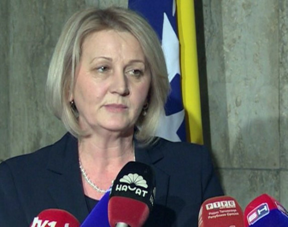 Krišto potpisuje zakon o akcizama
