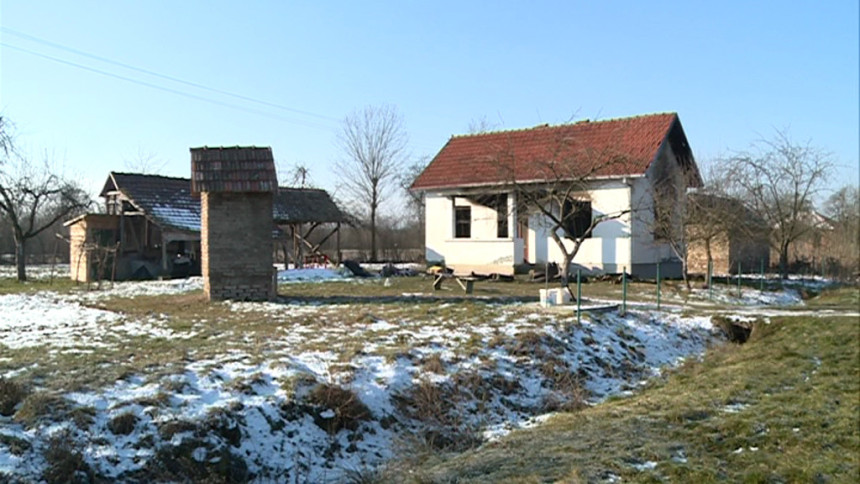 U požaru izgorjela unutrašnjost kuće