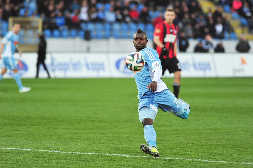 Прелазни рок: Сума све даље од Партизана, Стојковић на чекању...