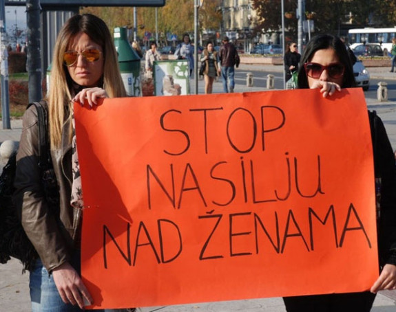 Muževi prijete: Završićete kao Mica!