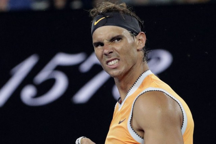 AO: Nadal sa "pola gasa" do polufinala!