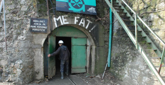 Trepča: Sto rudara zarobljeno 