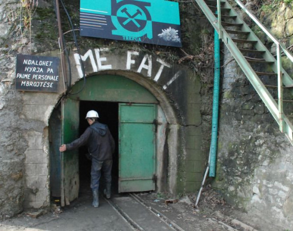 Trepča: Sto rudara zarobljeno 