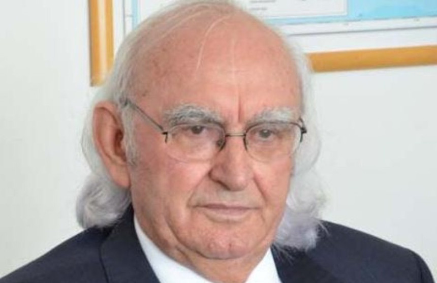 Traže da Pavlović ostane u bolnici