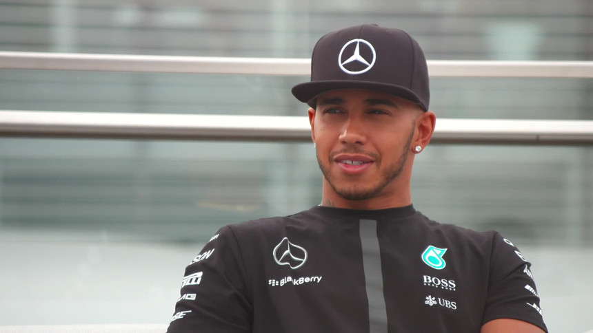 Hamilton: I dalje znam da vozim, to je dobar start!