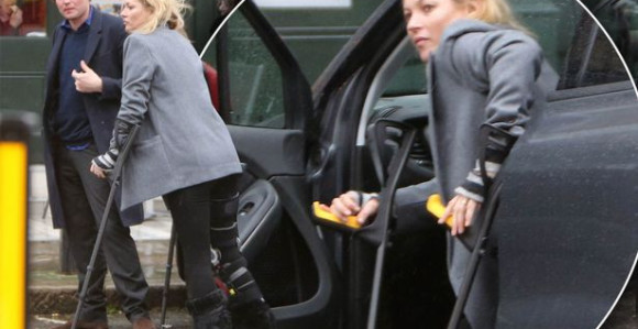 Kejt Mos završila u bolnici