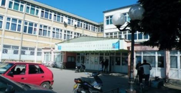 Učenik preminuo na času fizičkog