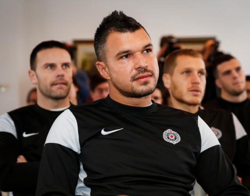 Božinov na kraju završio u Kini - plata milion evra!