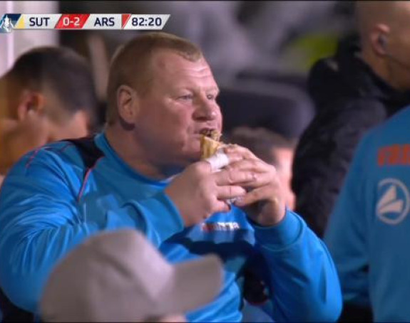 Video: Junaku Satonove bajke presela pita!