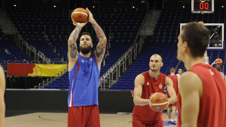 SP: Simonović kapiten večeras, Raduljica u nedelju!