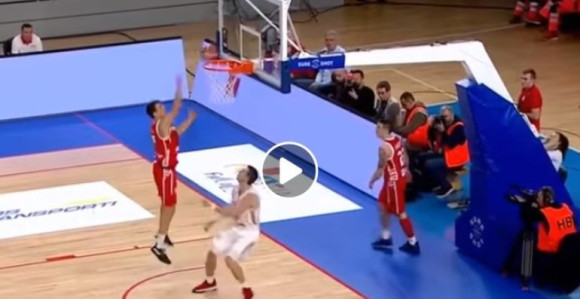 Video: Svijet im se smije, hrvatski komentator u čudu!