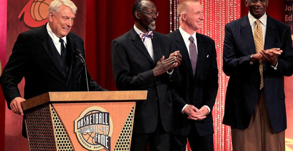 Šta radi NBA legenda u penziji? Duva!