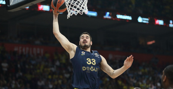 EL: Gudurić i Kalinić "slomili" Darušafaku! Poraz Budućnosti!