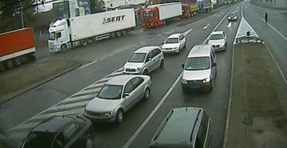 Duge kolone na izlazu iz BiH 