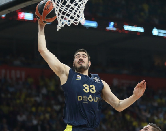 EL: Gudurić i Kalinić "slomili" Darušafaku! Poraz Budućnosti!