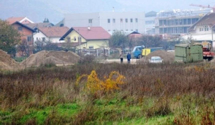 Milionske prevare sa školskim zemljištem