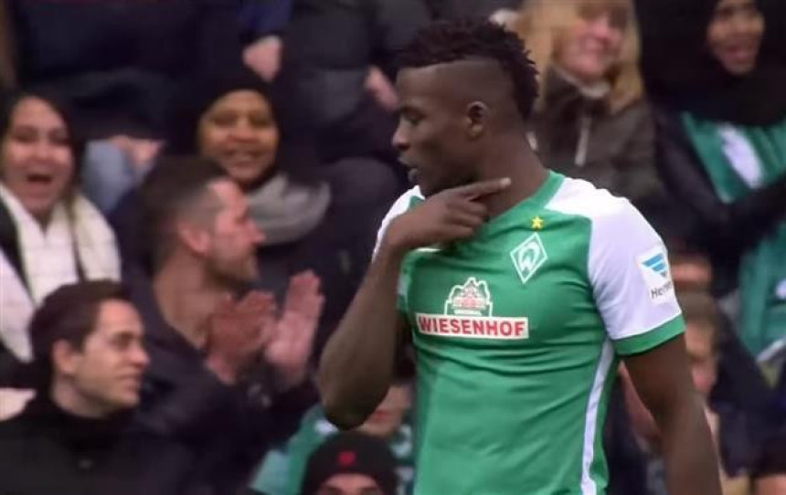 Video: 'Alo, majstore! Pa, nije ti fudbal rat!