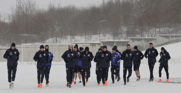 Роби уигравао тим са Џеком и Кодром у нападу!