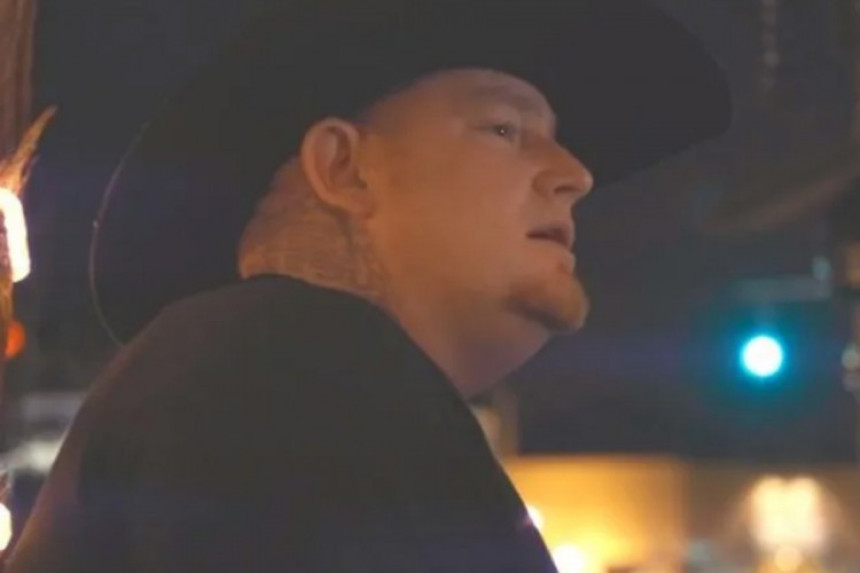 Slučajno se ubio na snimanju spota