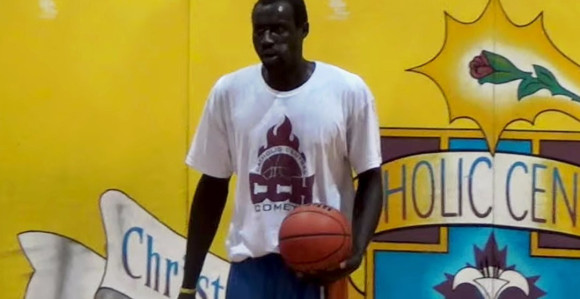 Video: Srednjoškolska zvijezda, a ima 29 godina?!