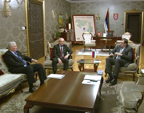 Tvrdi se pazar oko kandidata u Banjaluci