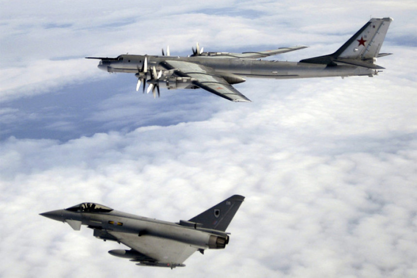 НАТО пресреће руске авионе