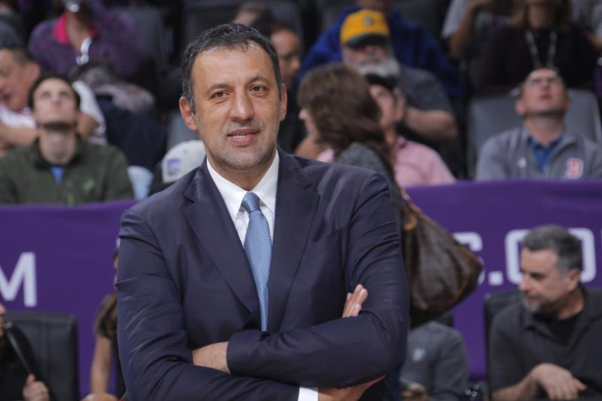 Vlade Divac dobio asistenta u Sakramentu!