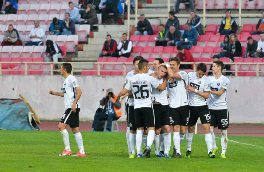 Saopštenje FK Partizan: Razbojnik Bojan Nikolić!