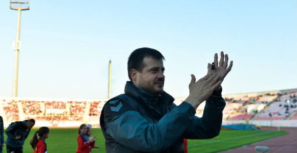 Lalatović slavio, mahao Grobarima: Bolji smo!