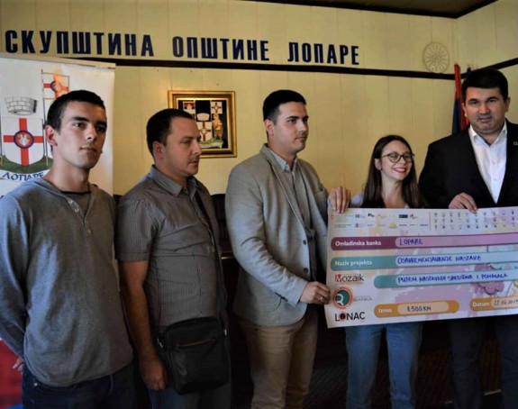 Савић: Пројекти корисни за друштво
