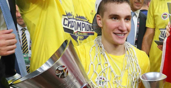 Bogdan Bogdanović - krunisani kralj!