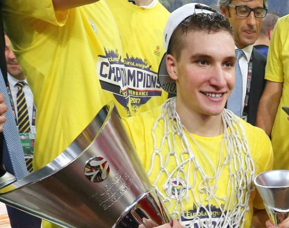 Bogdan Bogdanović - krunisani kralj!