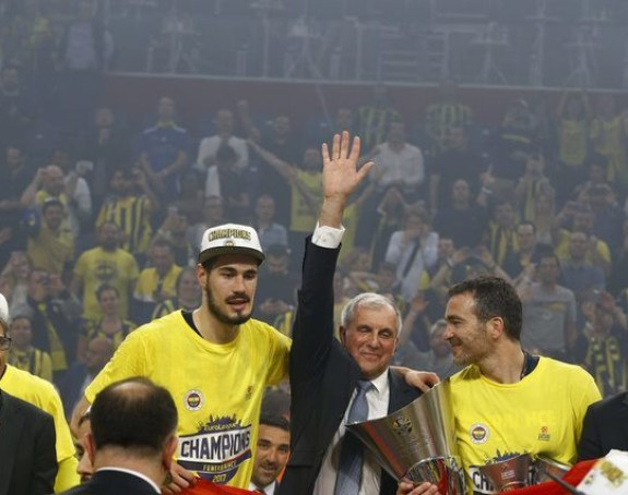 Priča: Nikad ga niko stići neće!