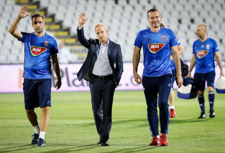 Ne vrijede ni dva poziva iz Humske: Nikolić se ne vraća!