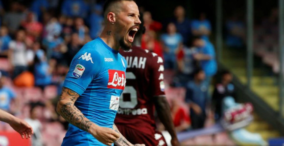 Tata Hamšik komanduje sinu - idemo u Kinu!