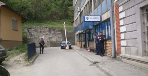 Godišnje 50 napada na policajce u Srpskoj