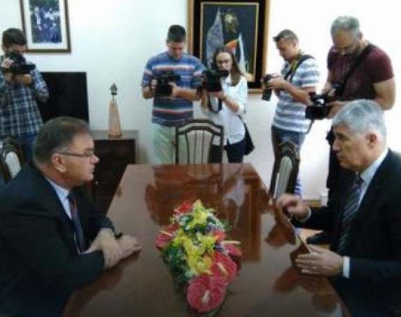 Čović u B. Luci: Ivanić neće biti preglasan