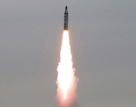 Pjongjang izvršio dva raketna ispaljenja