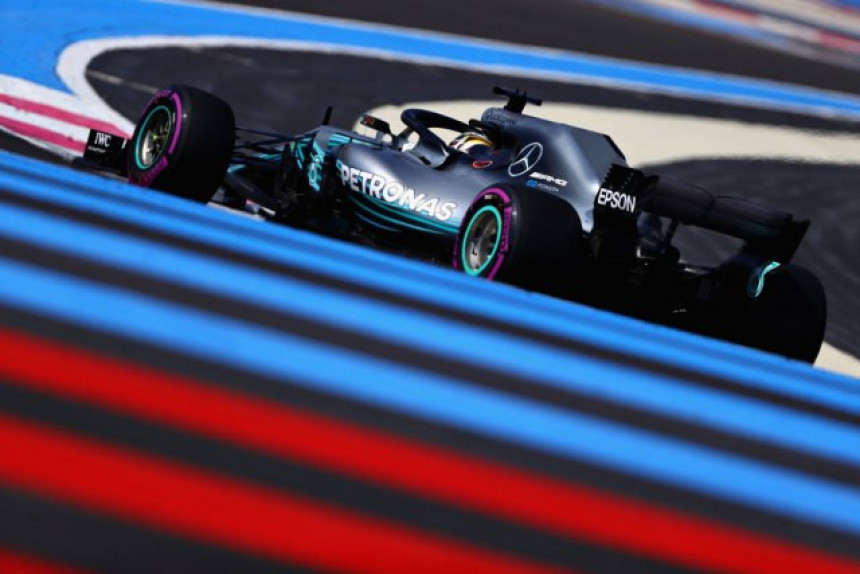 F1: Hamilton dominira u Francuskoj!