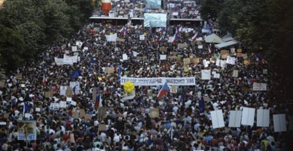 Prag se priprema za veliki protest