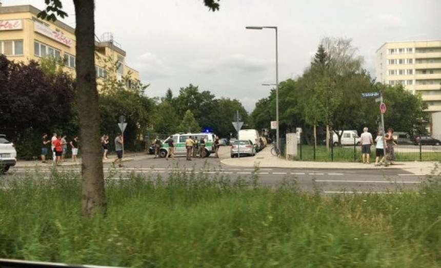 Терористички напад у Минхену: Броје се жртве, језиви снимци, ванредно стање