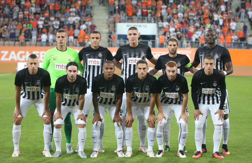Analiza: Partizane, sram te bilo!