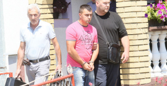 Sasuo rafal u trojicu šurjaka, jednog ranio