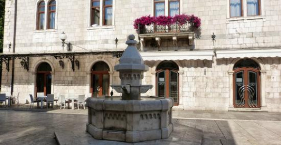 Требиње: Лажна дојава о бомби