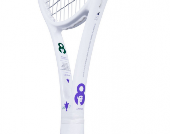 Федерер донира новац од рекета - сваки по 20.000 $!